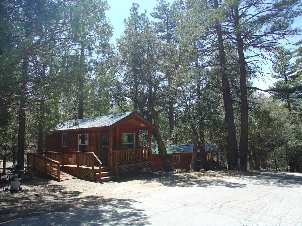 Idyllwild Camping Resort Cottage ภายนอก รูปภาพ